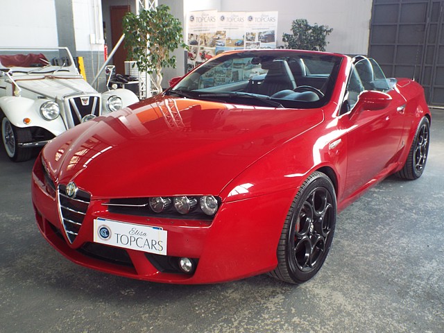 alfa romeo spider V6