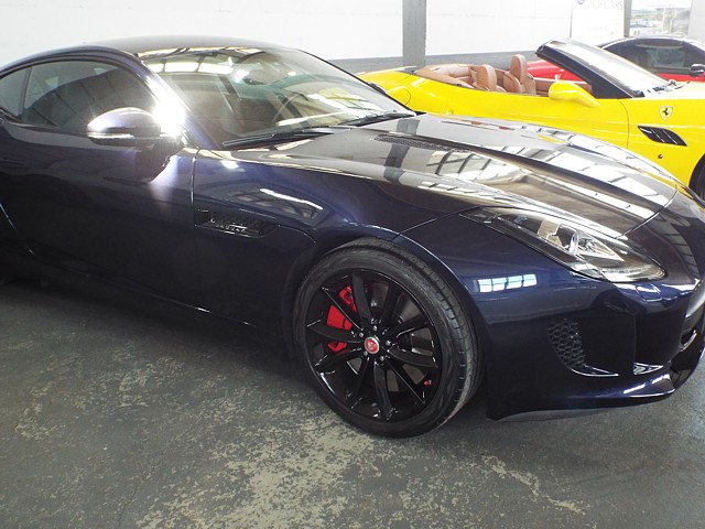 Jaguar f type 