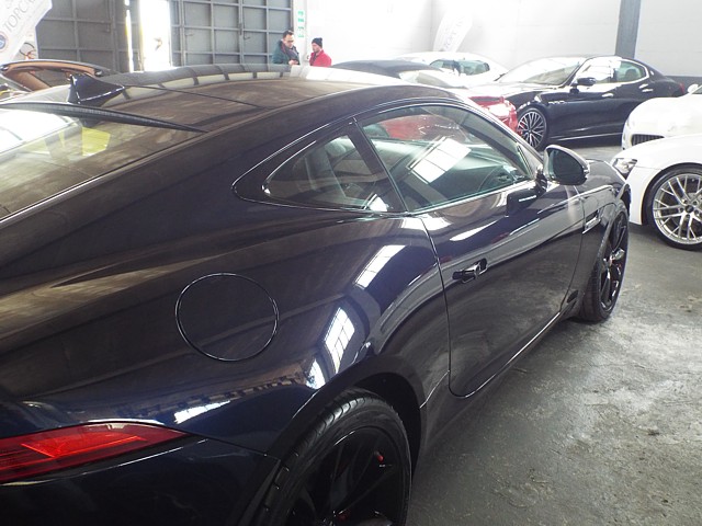 Jaguar f type 